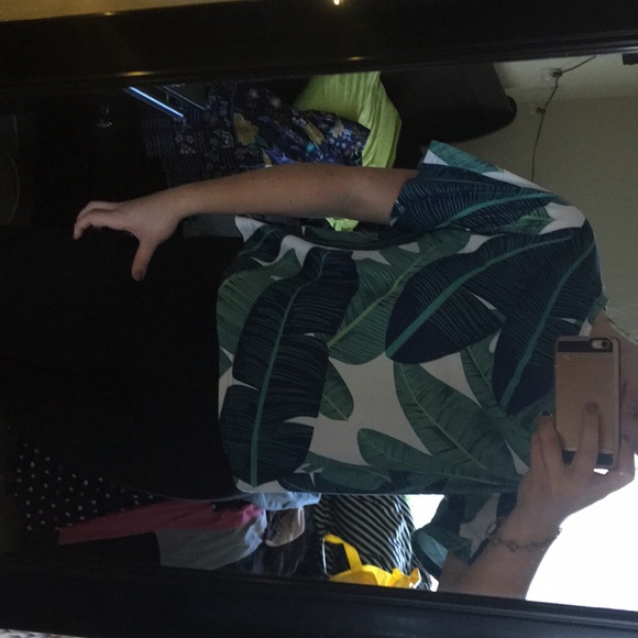 Croptop - Picture 2 of 3